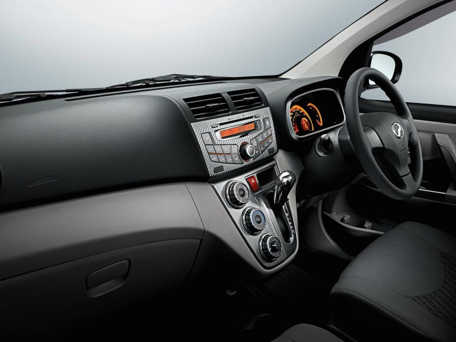 Торпедо Perodua MyVi XT 2014 года  (фото 4 из 5)